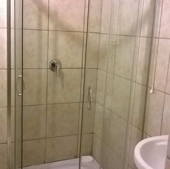 ベッドアンドブレックファースト Maple's Guest House