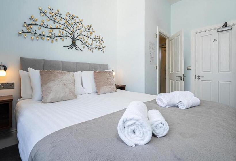 تختخواب و صبحانه Ocean Stays Hotel, Plymouth