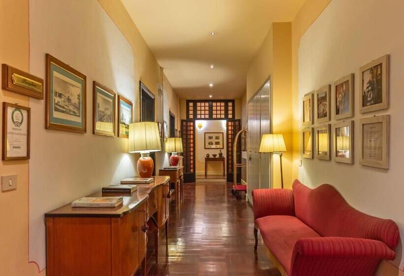 تختخواب و صبحانه Residenza Johanna I