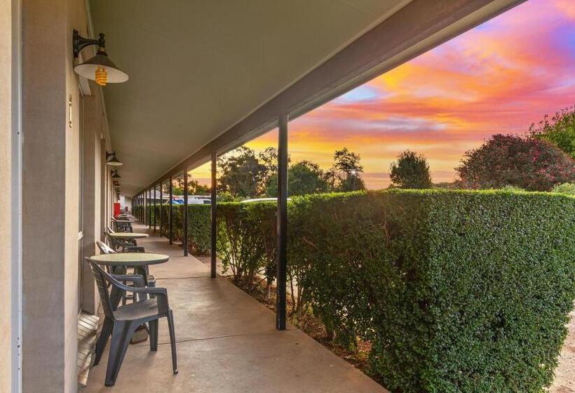 Burringa Garden Motel
