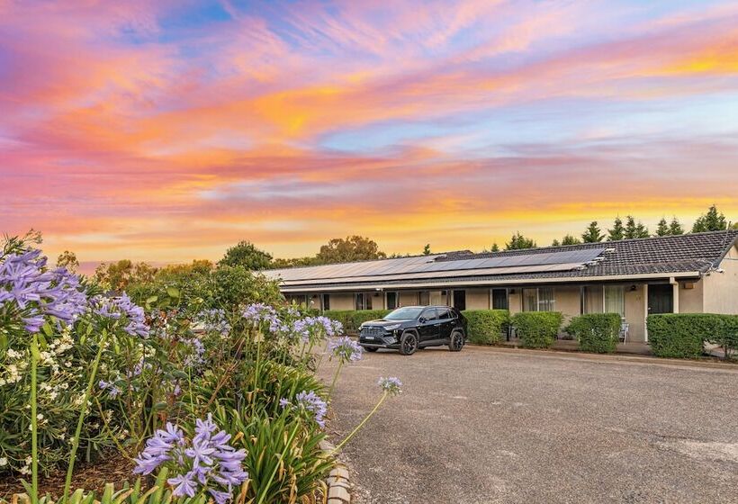 Burringa Garden Motel