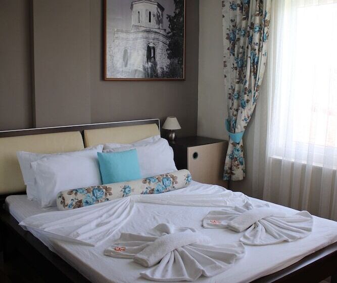 Cunda Güzelyalı Otel