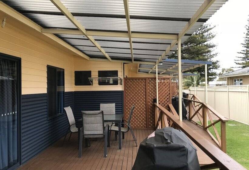 Driftwood Apartments