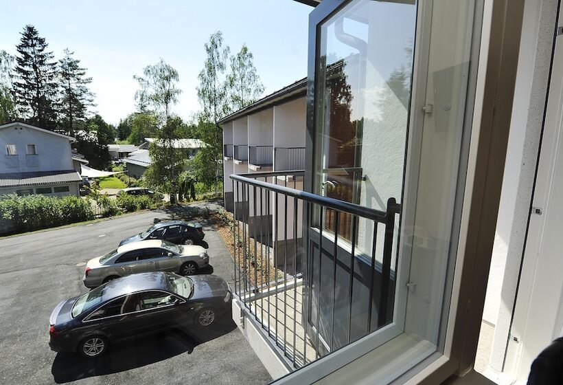 Forenom Apartments Espoo Lintuvaara