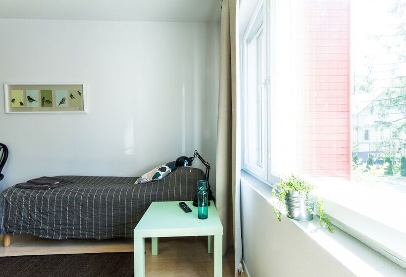 Forenom Apartments Espoo Lintuvaara