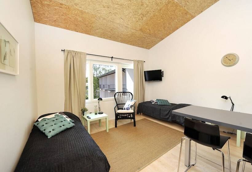 Forenom Apartments Espoo Lintuvaara