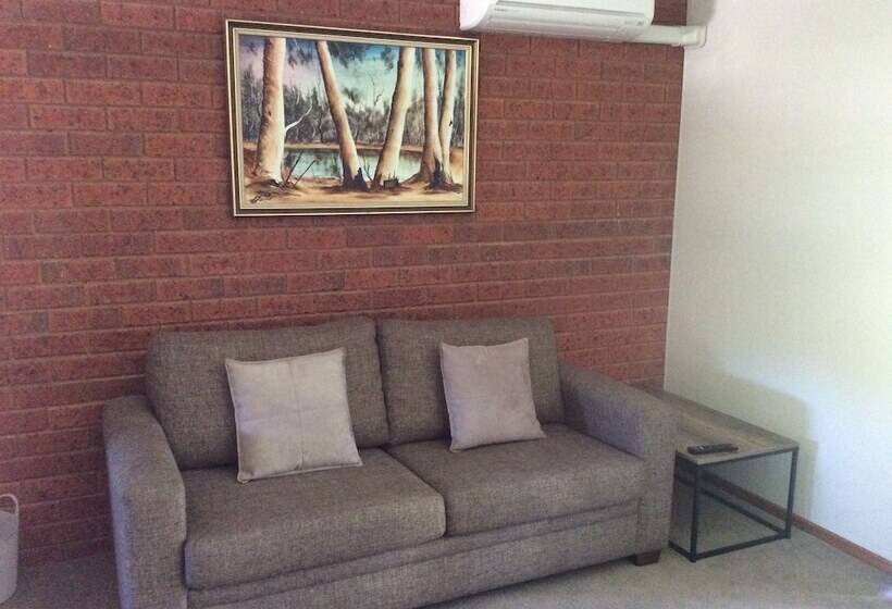 Greenways Holiday Units