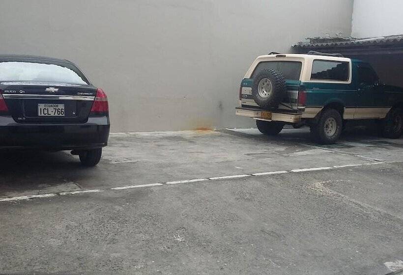 فندق فئة نجمة واحدة Master's Suite