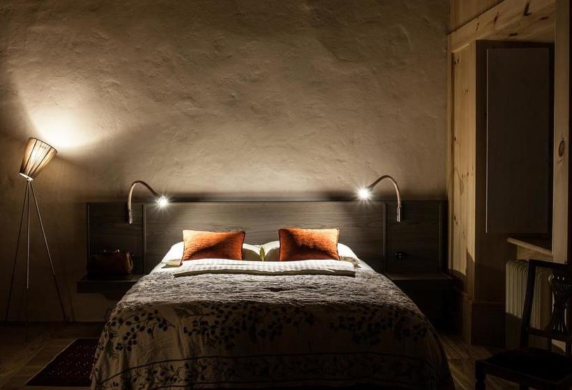 ホテル Ad Fort Hensel