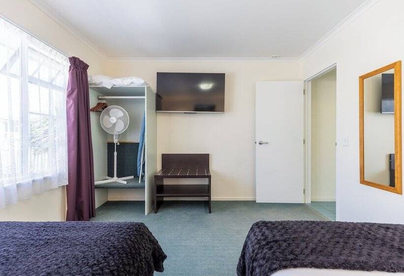 בית מלון כפרי Asure Prince Motor Lodge