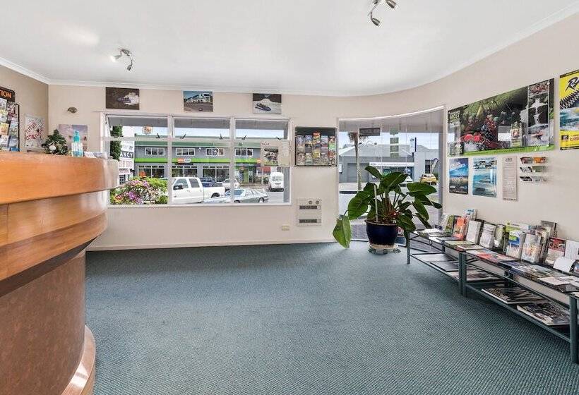 בית מלון כפרי Asure Prince Motor Lodge