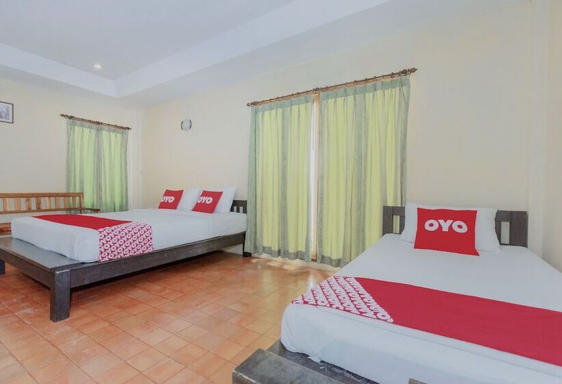 בית מלון כפרי Baanbali Beach Resort