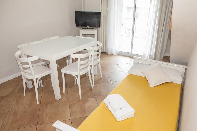 فندق Bagu Ayres De Mar   Pinamar