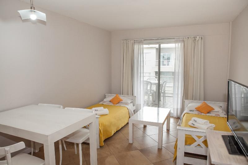 هتل Bagu Ayres De Mar   Pinamar