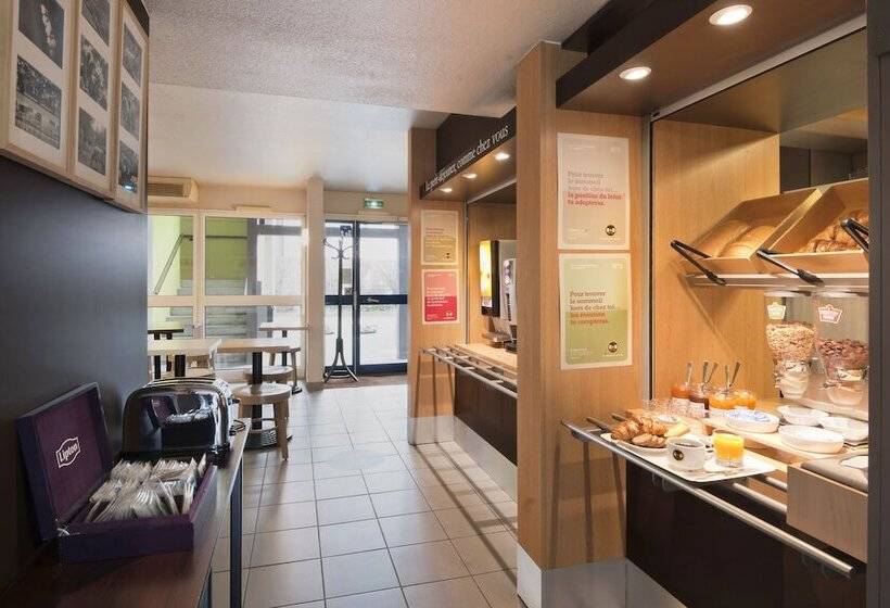 B&b Hotel Grenoble Université 1