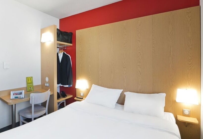 B&b Hotel Niort Marais Poitevin Est