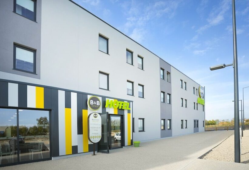 B&b Hotel Niort Marais Poitevin Est