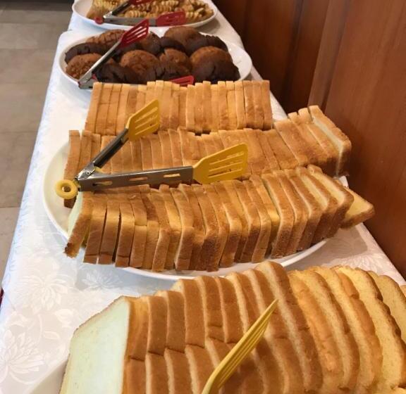 Отель Benikea Mountain And Sea Daepo Port