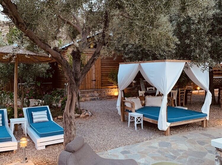 Caesars Gardens Hotel & Spa   Adults Only