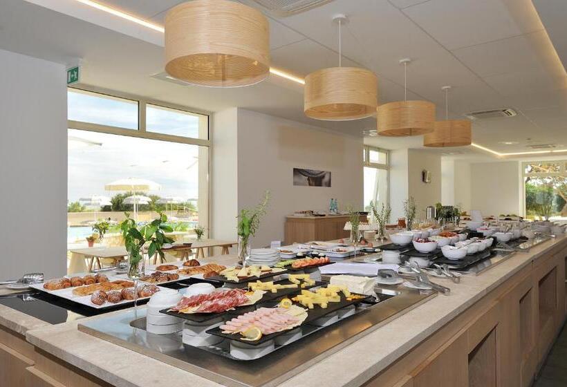 בית מלון כפרי Club Torre Salinas   Adults Only