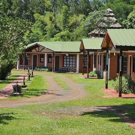 ホテル Cabañas El Refugio Del Mensu
