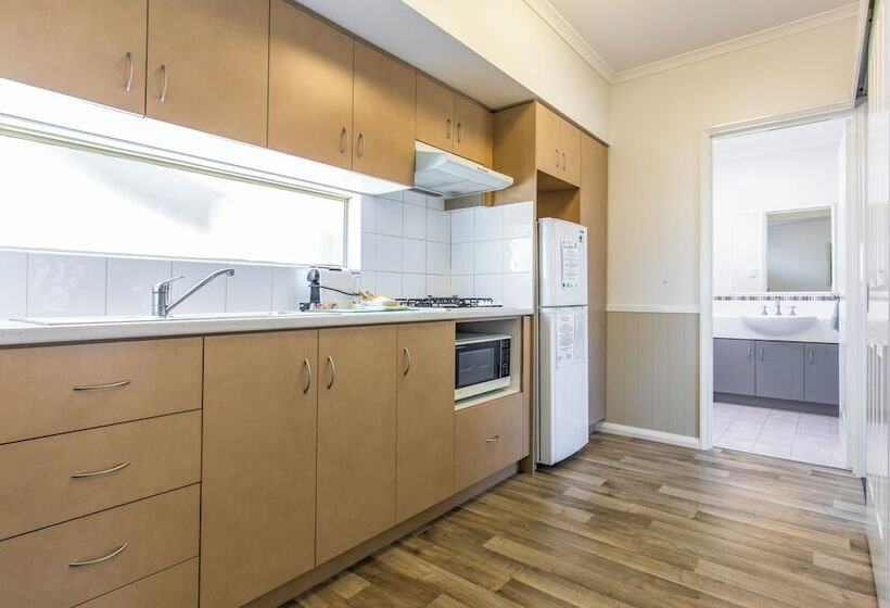 فندق Esperance Bay Holiday Park