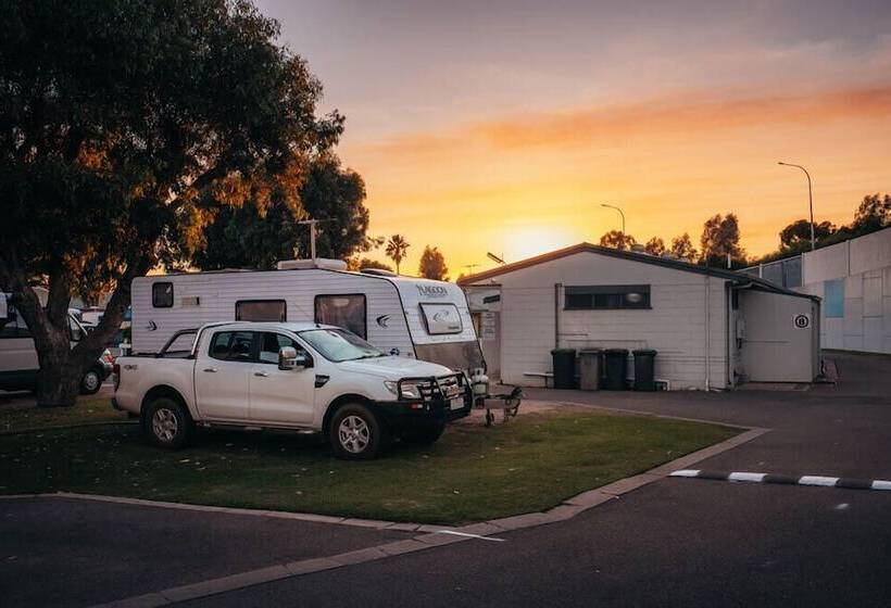 فندق Esperance Bay Holiday Park