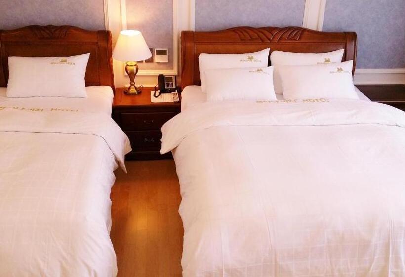 Отель Fontana Beach