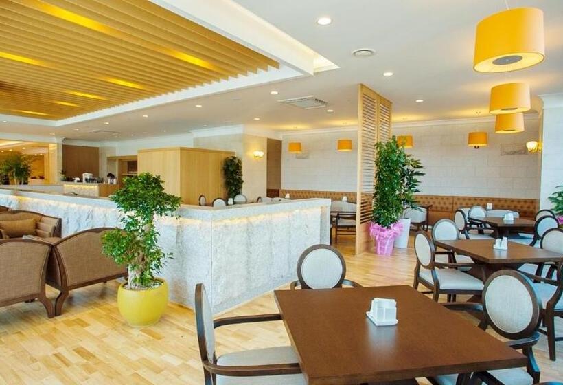 Отель Fontana Beach