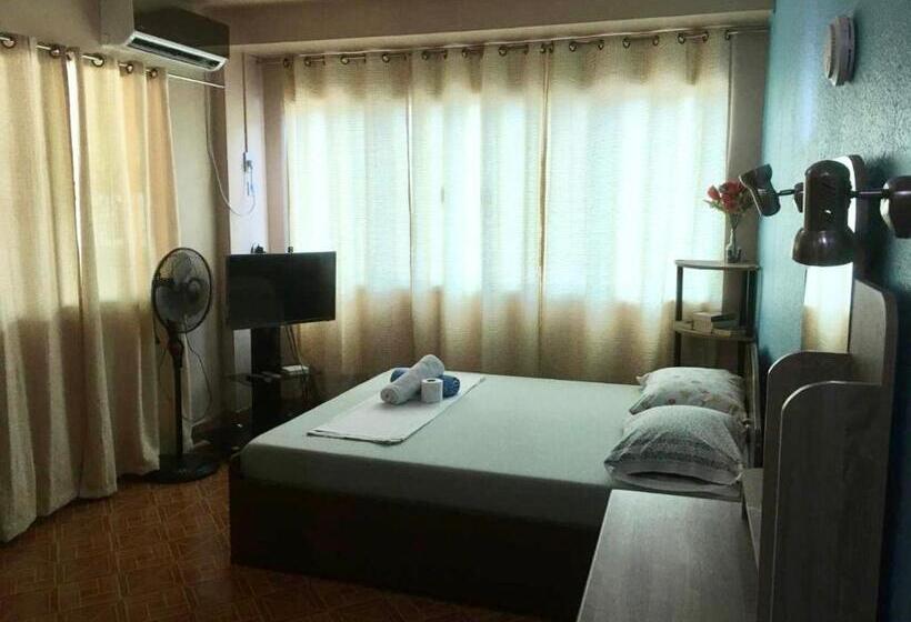 هتل Gracias Inn Boracay