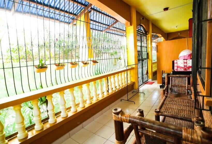 هتل Gracias Inn Boracay