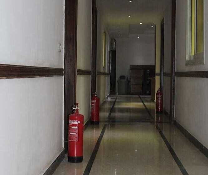 هتل Heliopolis Rock Residence