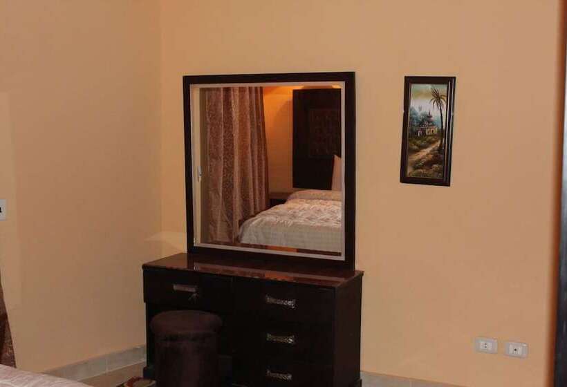 هتل Heliopolis Rock Residence