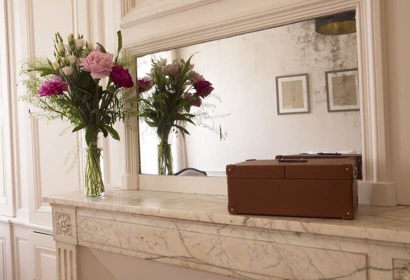 酒店 Hôtel De La Villeon