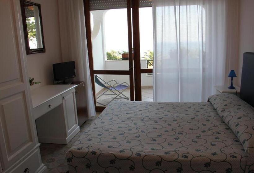 Отель Il Vascello