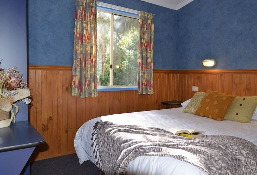 בית מלון כפרי Jervis Bay Cabins & Hidden Creek Campsite