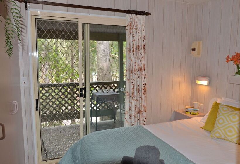 בית מלון כפרי Jervis Bay Cabins & Hidden Creek Campsite