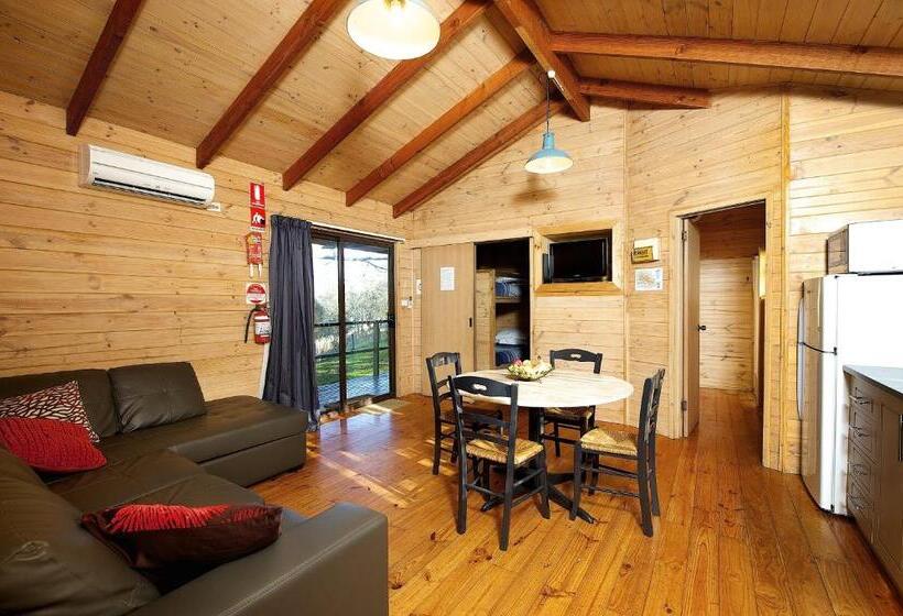 ホテル Lakes And Craters Holiday Park