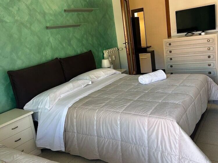 هتل Lora Rda Luxury