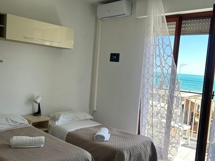 酒店 Lora Rda Luxury