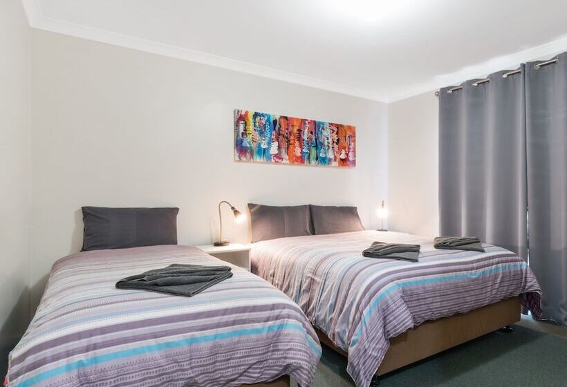 هتل Margaret River Tourist Park