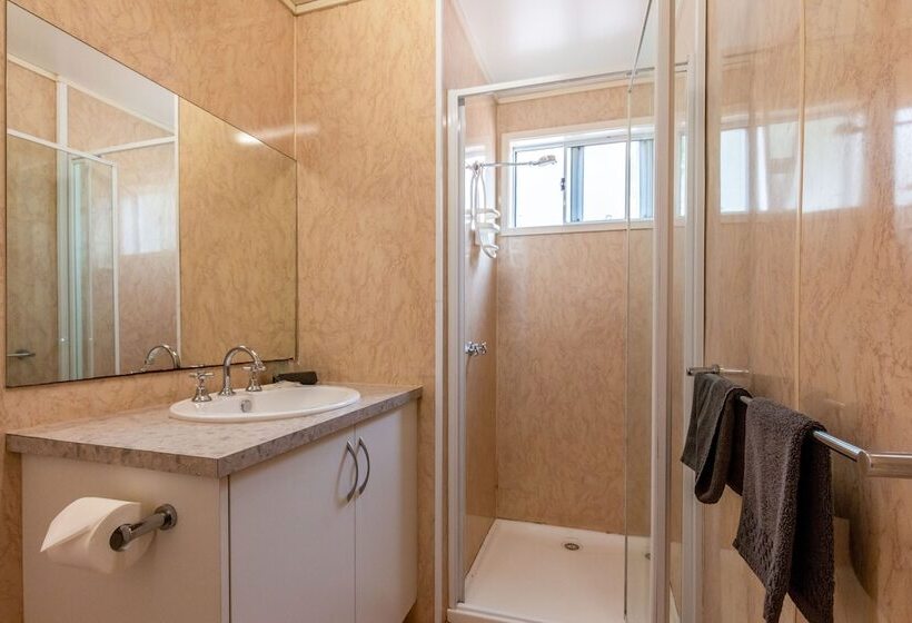 هتل Margaret River Tourist Park