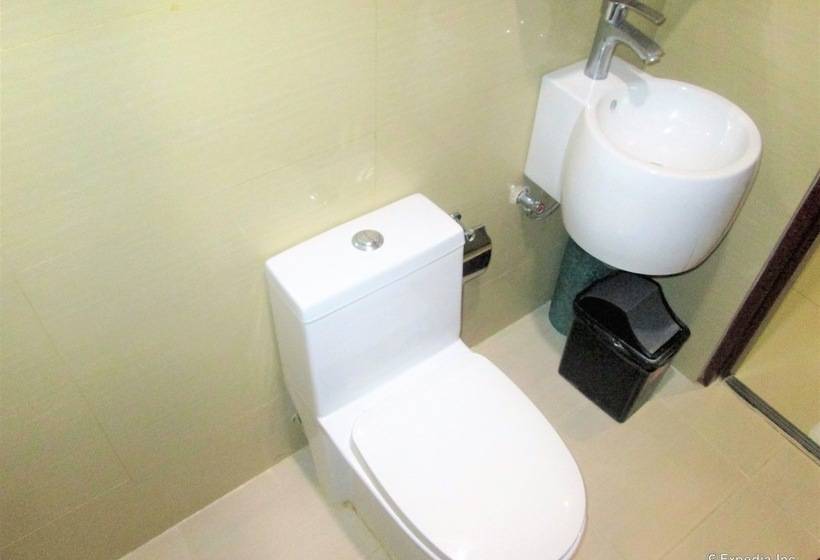 هتل Marianne Suites