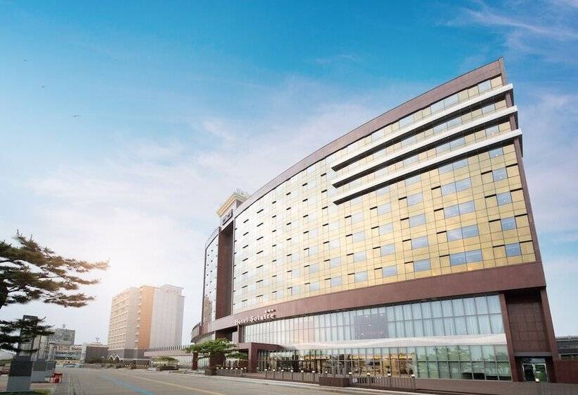 בית מלון כפרי Solaire