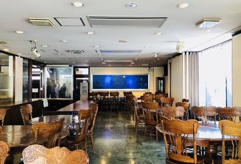 호텔 Terminal Art Inn