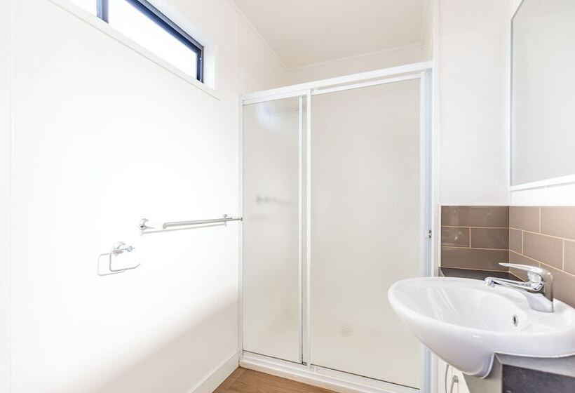 בית מלון כפרי Nrma Yarrawonga Mulwala Holiday Park