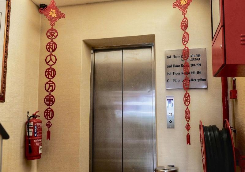 فندق Orkid Inn Puchong