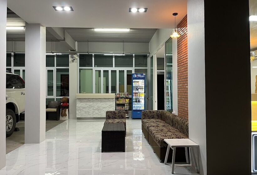 호텔 Papangkorn House