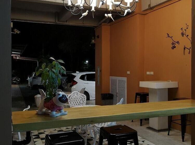 호텔 Papangkorn House