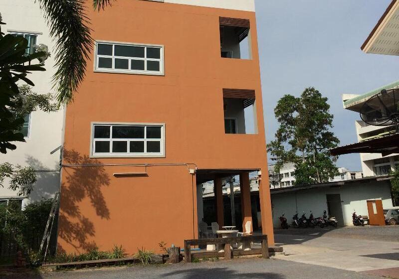 호텔 Papangkorn House